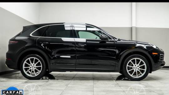 2022 Porsche Cayenne