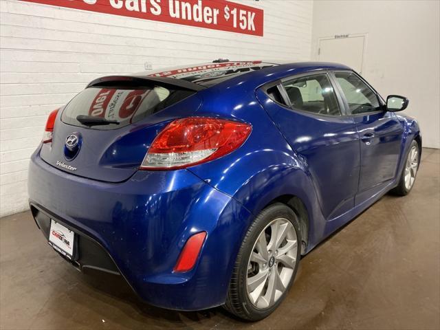 2016 hyundai veloster base