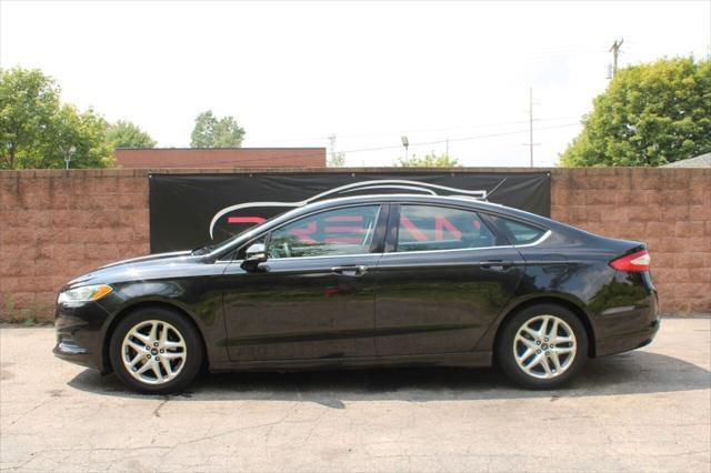 2013 ford fusion se