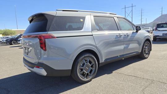 2025 Kia Carnival