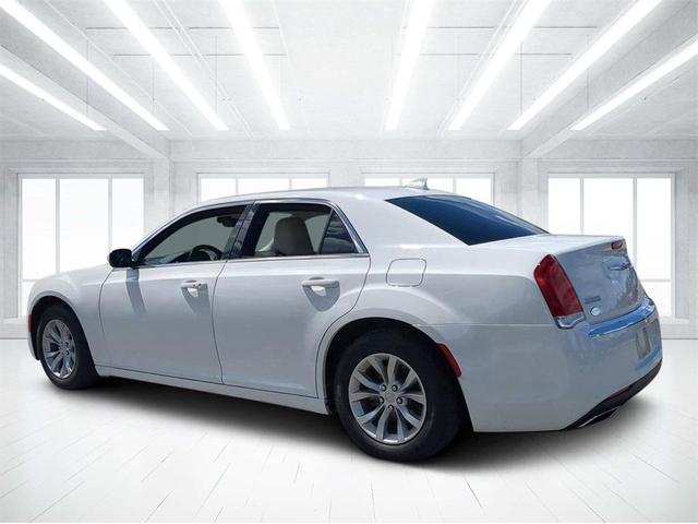 2022 chrysler 300 touring