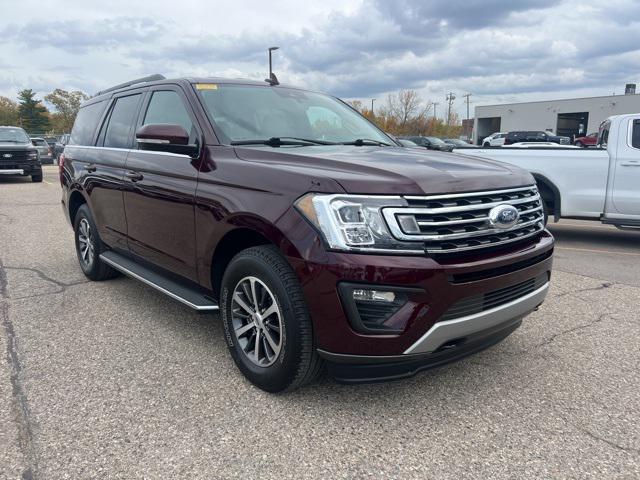 2021 ford expedition xlt