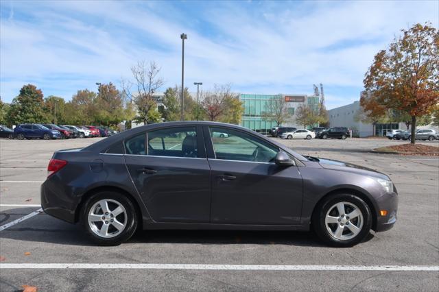 2011 chevrolet cruze 2lt
