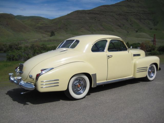 1941 cadillac series 62 deluxe coupe