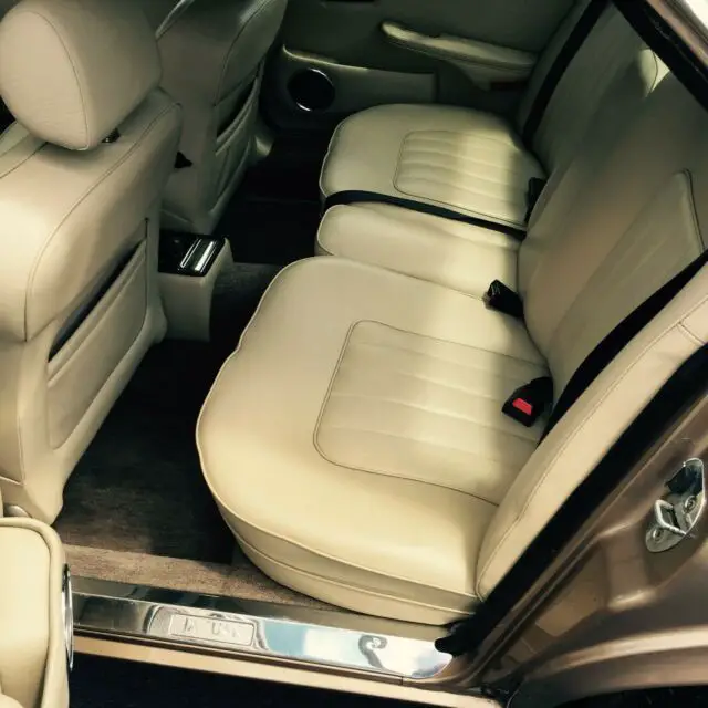 1987 jaguar vanden plas xj6 low miles 74,000 beautiful condition