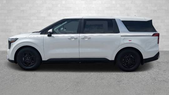 2025 Kia Carnival lx