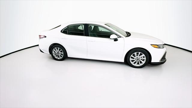 2023 toyota camry le