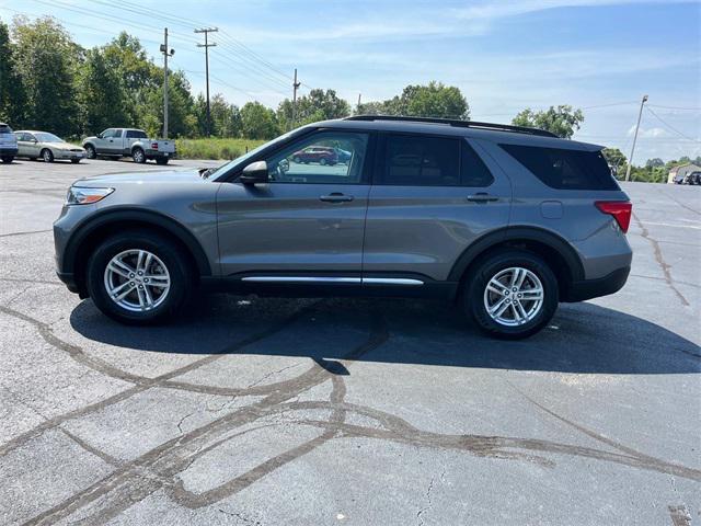 2022 ford explorer xlt