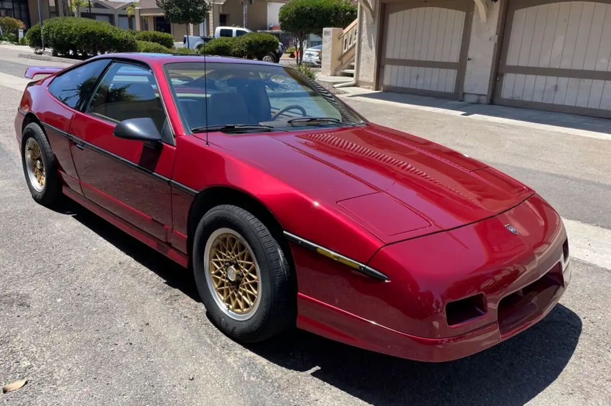 1988 pontiac fiero gt coupe with sunroof-2nd owner since 1994. 57k miles