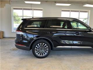 2023 Lincoln Aviator standard