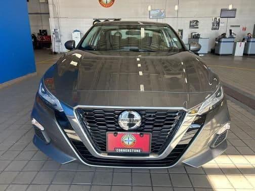 2021 nissan altima 2.5 sv in otsego, minnesota