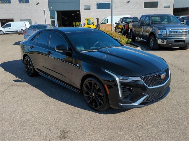 2021 cadillac ct4 sport
