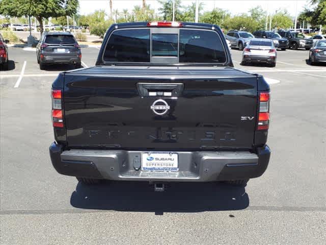 2022 nissan frontier sv