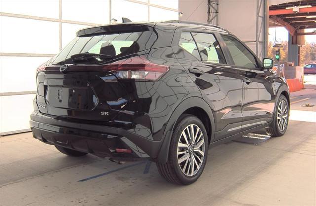 2023 nissan kicks sr