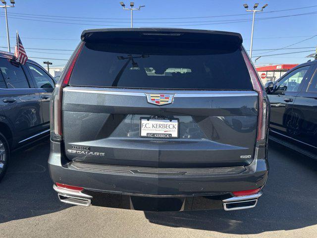 2021 cadillac escalade premium luxury