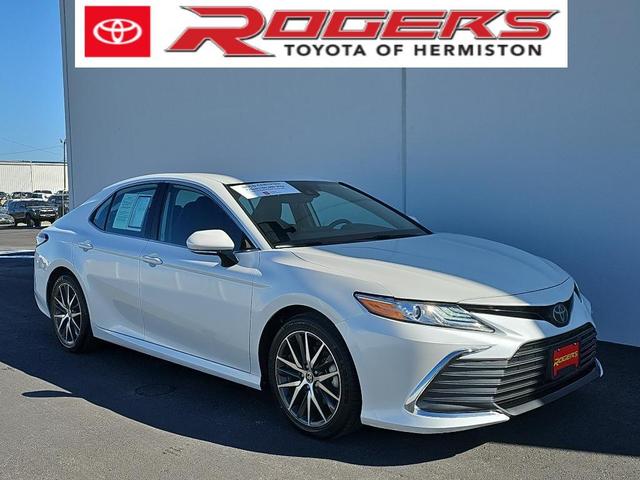 2022 toyota camry xle