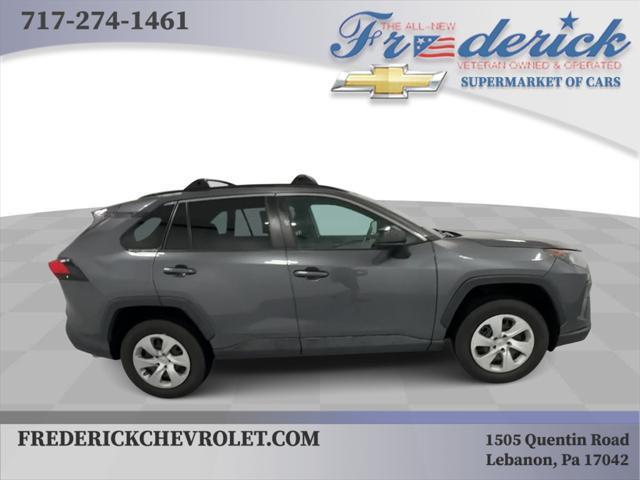 2021 toyota rav4 le