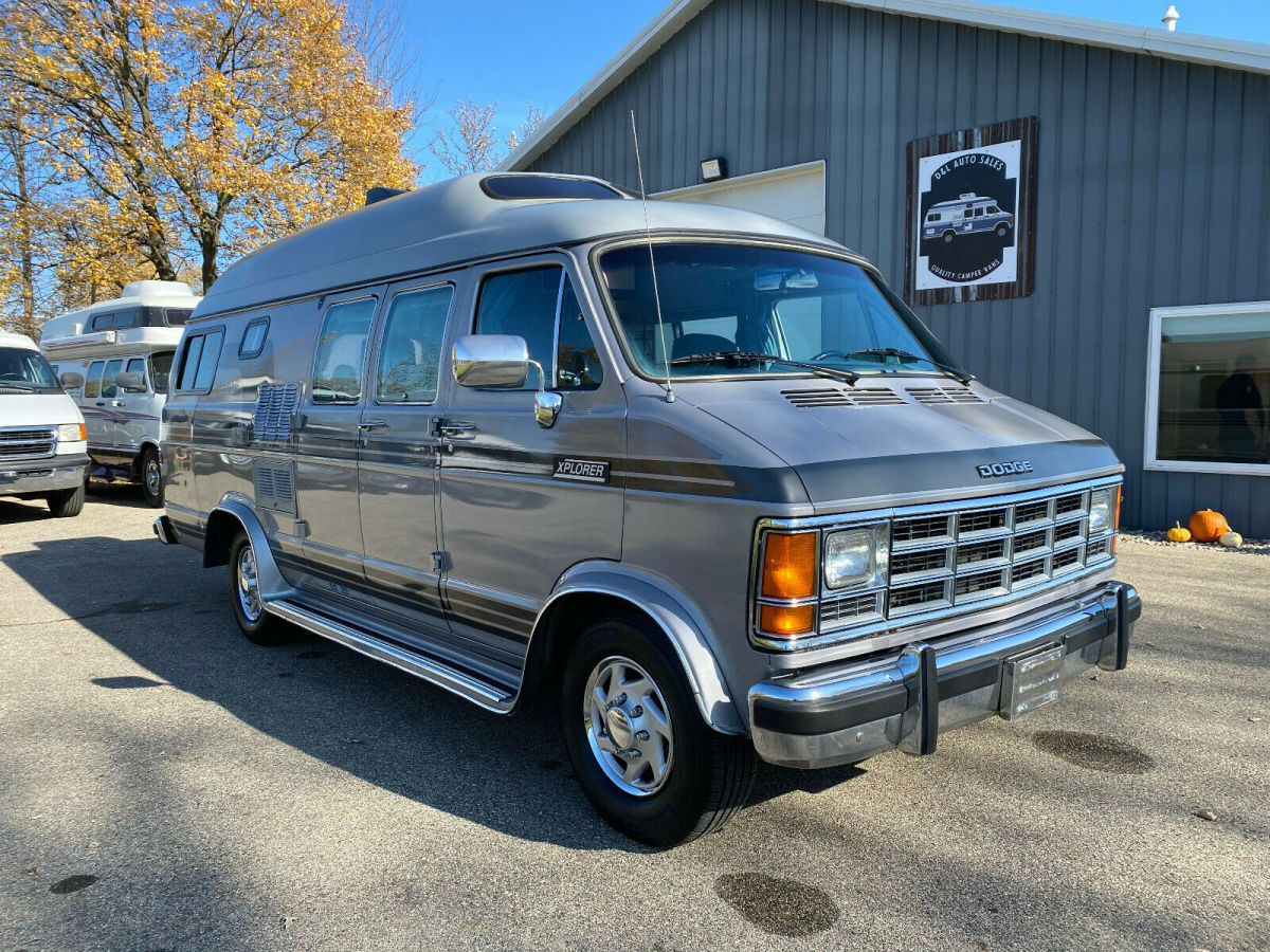only 74,500 miles, beautiful shape inside and out, well maintained ready to go!