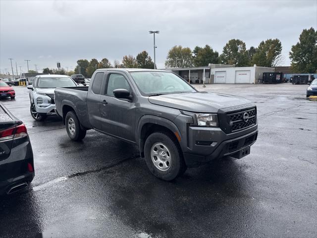 2022 nissan frontier s