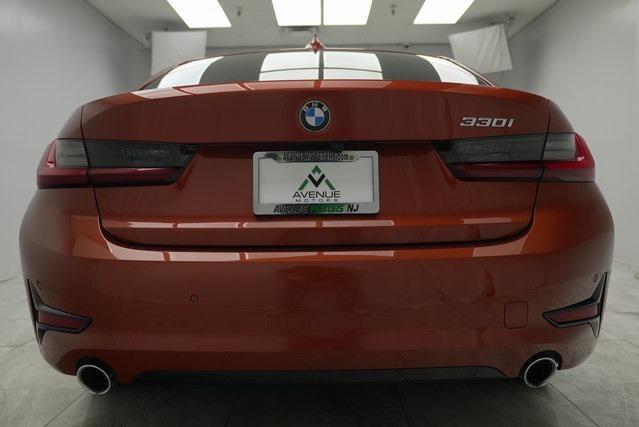 2022 bmw 330 330i