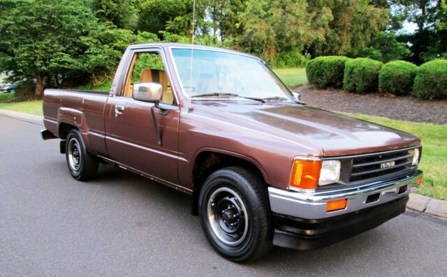 1988 toyota hilux 81k original miles charming mini pickup