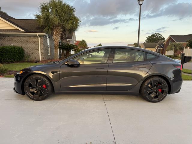 2024 tesla model 3 performance