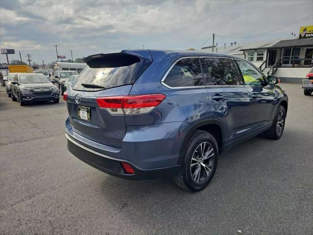 2018 toyota highlander le i4