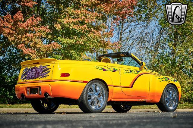 2004 chevrolet ssr custom