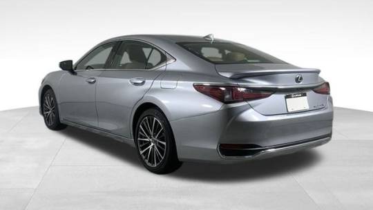 2024 Lexus ES