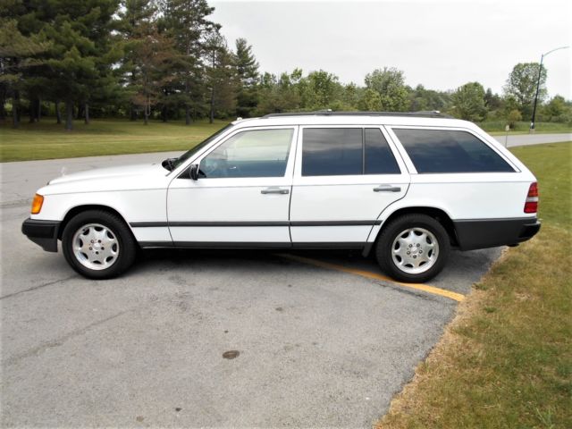 mercedes 300td arizona car. totally rust free, well maintained