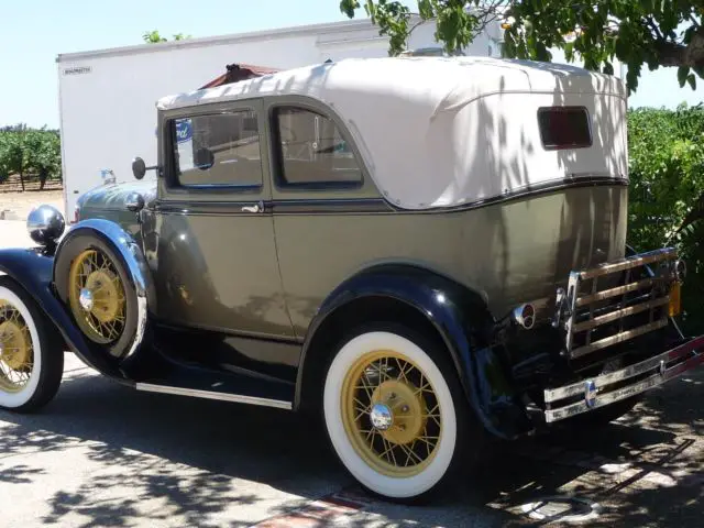 1931 ford model a-400 convertiable sedan model a (rare must see) l@@k!!!
