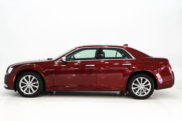 2020 chrysler 300 in secaucus, new jersey