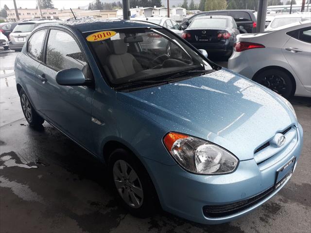 2010 hyundai accent blue