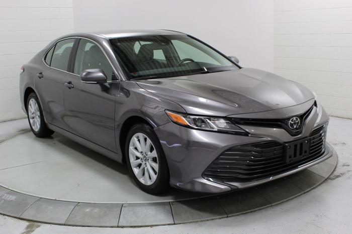 used 2018 toyota camry le nashville, tn 37204 for sale in nashville, tennessee