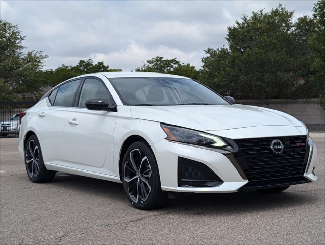 2024 nissan altima sr fwd