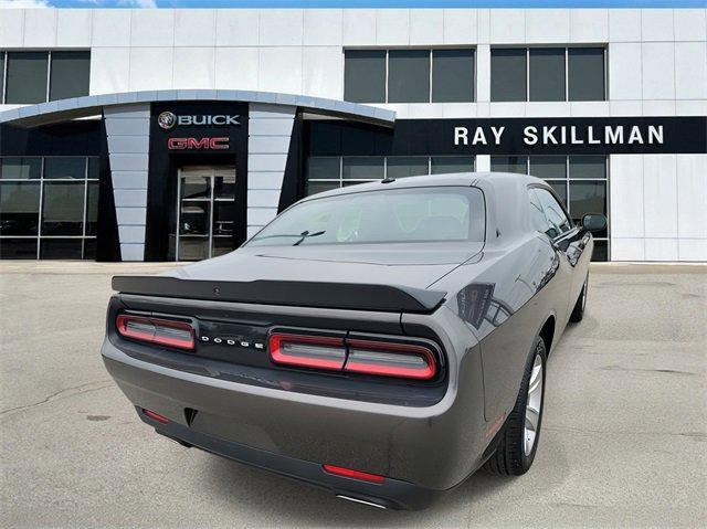 2023 dodge challenger sxt