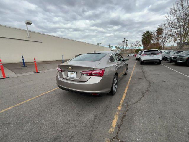2022 chevrolet malibu fwd lt