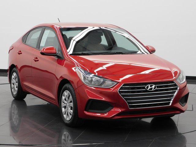 2022 hyundai accent se