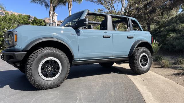 2022 ford bronco badlands advanced