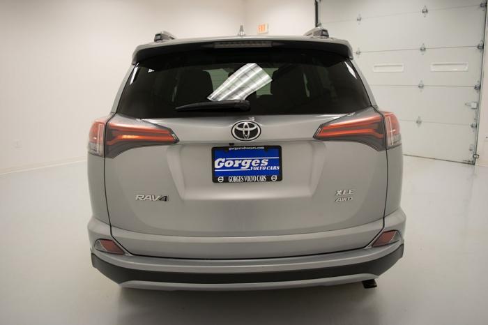 used 2018 toyota rav4 awd xle omaha, ne 68118 for sale in omaha, nebraska