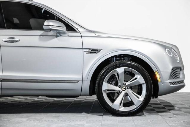 2020 bentley bentayga v8