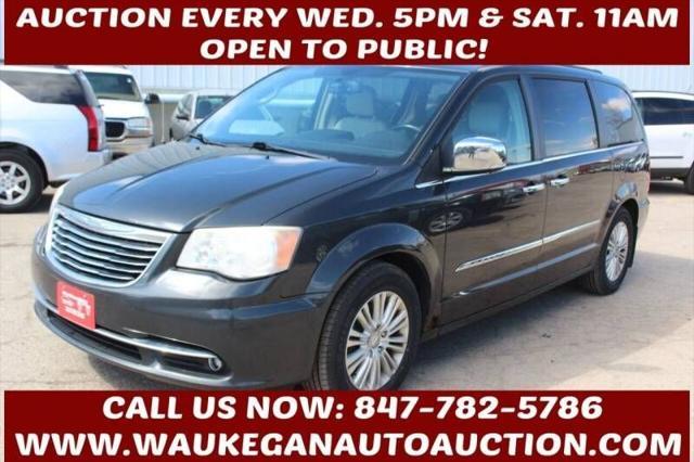 2012 chrysler town & country touring-l