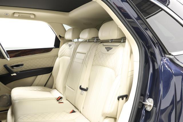 2017 bentley bentayga w12 sport utility 4d