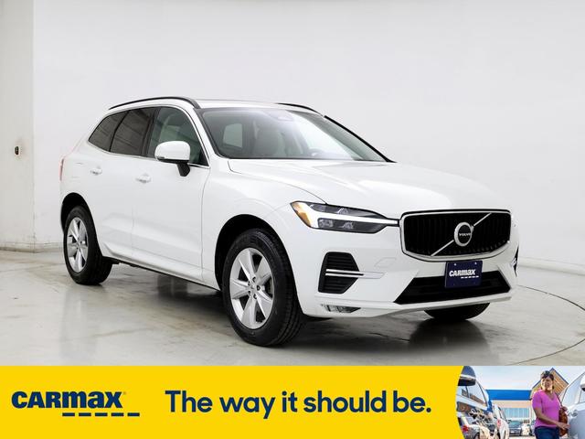 2022 volvo xc60 b5 momentum