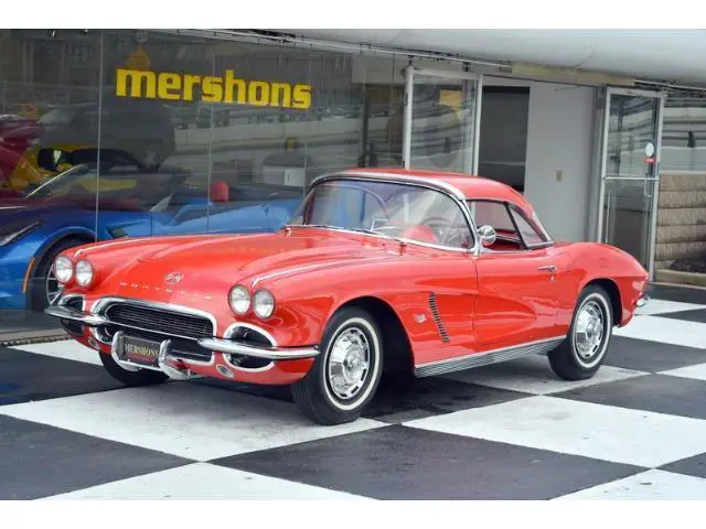 1962 chevrolet corvette convertible - matching numbers 327, 4 speed, 2 tops!