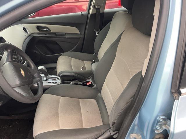 2012 chevrolet cruze ls