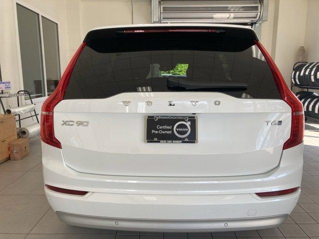 2022 volvo xc90 t6 momentum 7 passenger