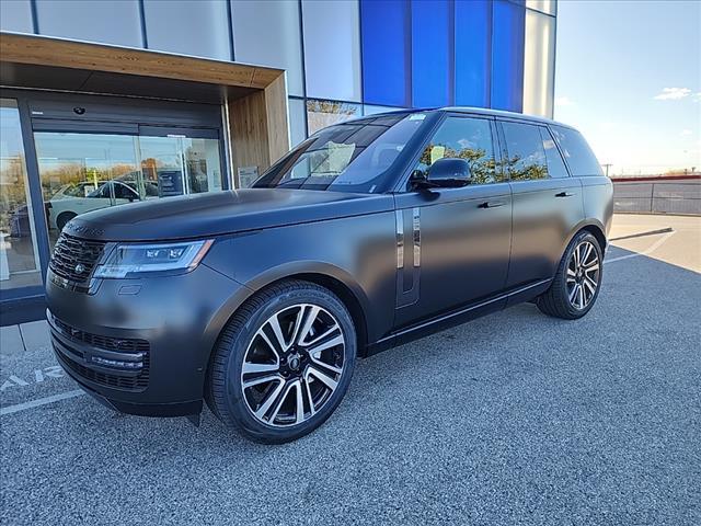2023 land rover range rover p400 se