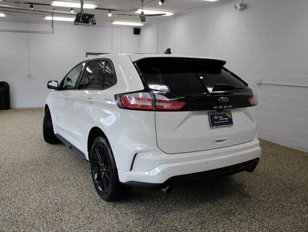 2021 ford edge st line