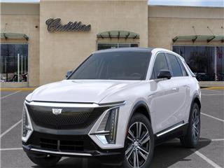 2024 Cadillac Lyriq luxury 2